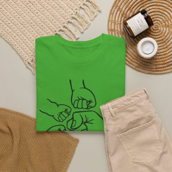 Papá Fist Bump Family T-Shirt